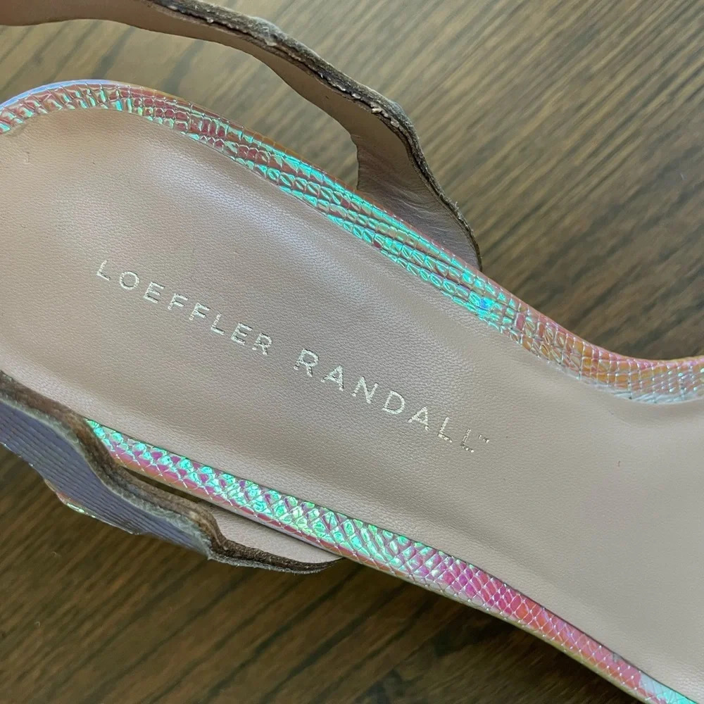 LOEFFLER RANDALL Reina Scalloped Leather Sandal Iridescent - Picture 6 of 13